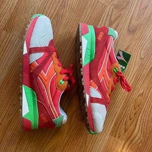 Diadora N900